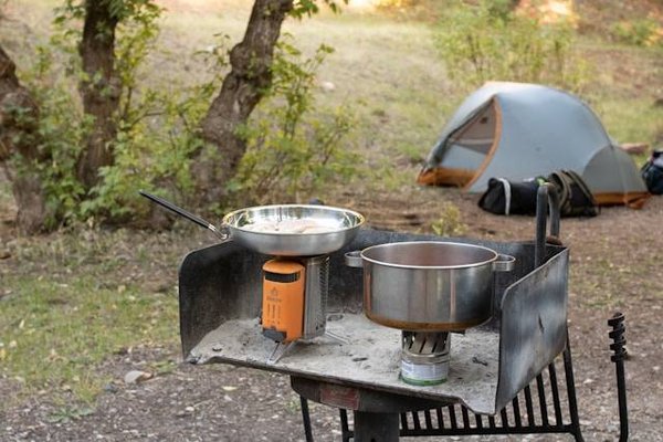 Guide des campings abordables dans les Alpes